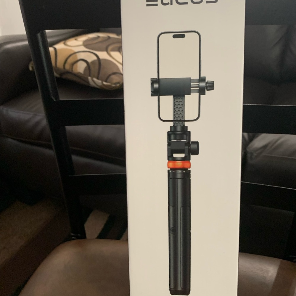 Tripod stand